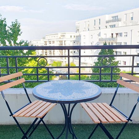 Exige Home - Charmant 2 Pieces Vue Tour Eiffel Шатийон Экстерьер фото
